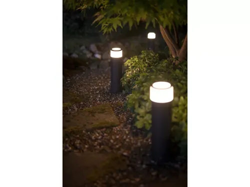 Không gian ánh sáng trắng và màu Hue Calla Pathway Light Black ext