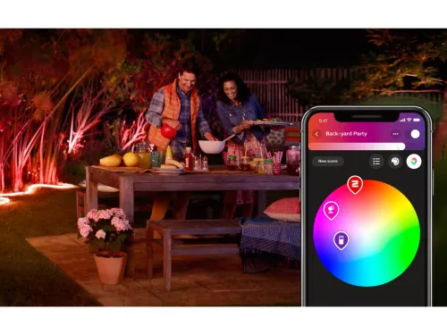 Không gian ánh sáng trắng và màu Hue Lightstrip Outdoor