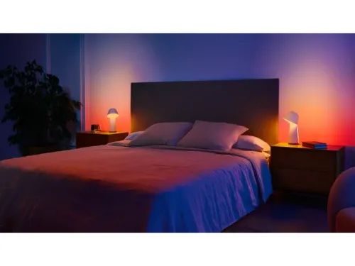 Không gian ánh sáng trắng và màu Hue Twilight white ANZ