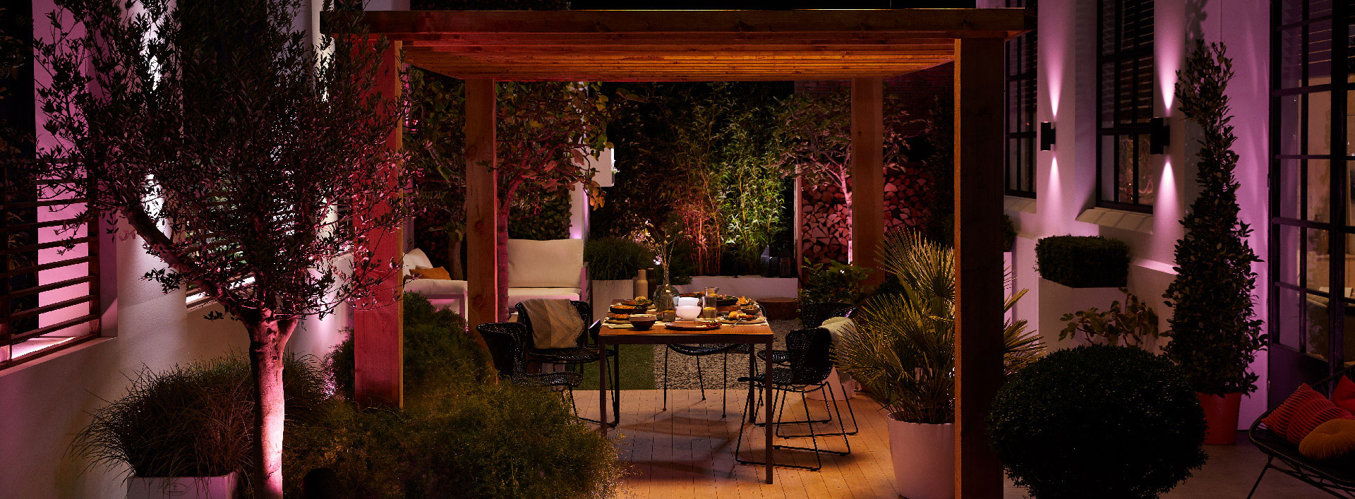 Đặt lịch trải nghiệm showroom Philips Hue Việt Nam - Smart Build